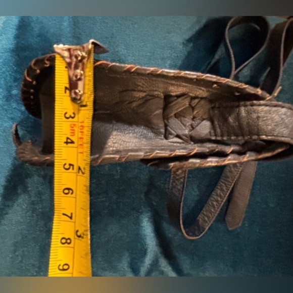 Small Crossbody Leather Handbag Purse (Black). Cleobella. Handmade. SKU 3 - Picture 5 of 7